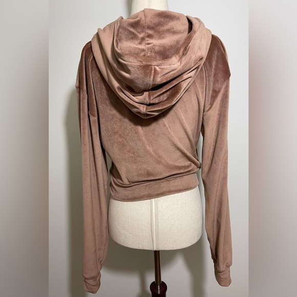 Skims Velour Tracksuit Set *note size difference* - Picture 8 of 13